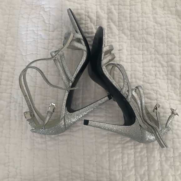 Stuart Weitzman silver - Picture 3 of 4